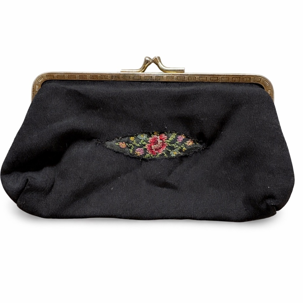 Vintage 1930’s Silk Black Coin Purse with Floral Accent